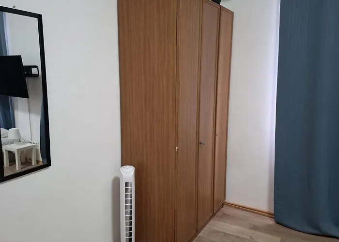 Private In Comfy 6-bedroom Near Millennium *